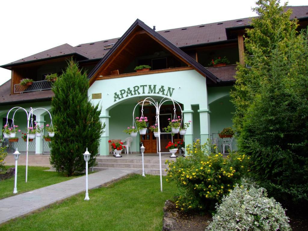 Rajna Apartmanhaz Bogacs Bagian luar foto