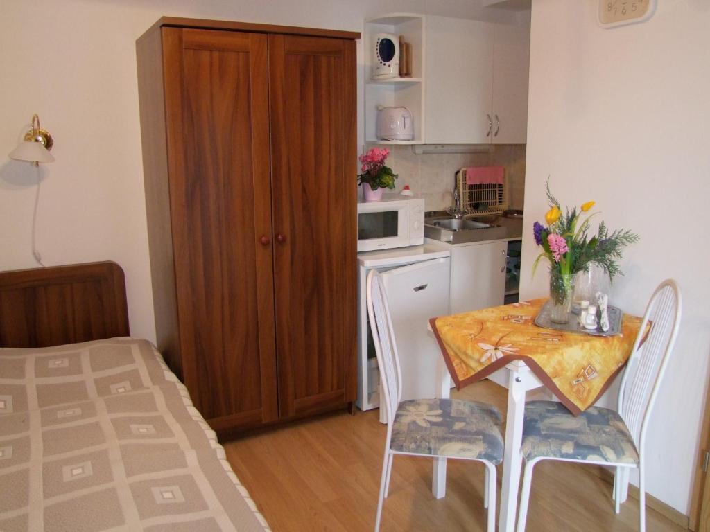 Rajna Apartmanhaz Bogacs Ruang foto